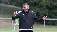 Stinksauer: Trainer Tiziano Di Domenico vom FC Wittlingen konnte es nicht fassen, dass der FV Lörrach-Brombach II nicht zum Spiel beim ...