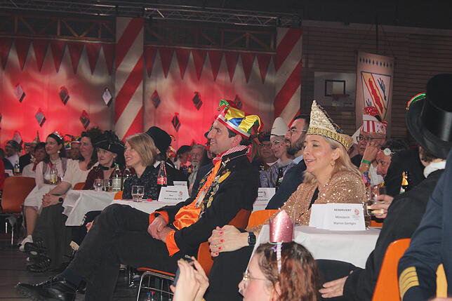 Bild 7: Fasnacht in Stockach: Narrengericht 2025 – Zuschauer feiern mit tollen Bildern!