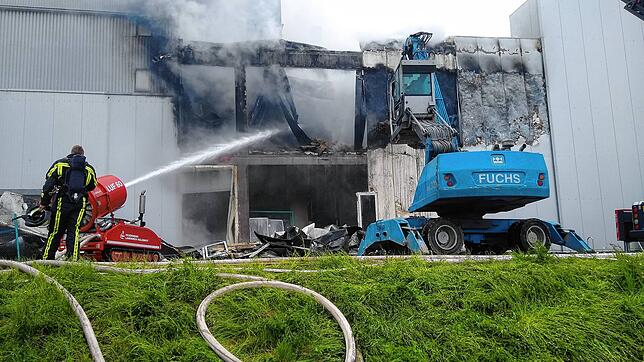 Bei einem Brand in Bonndorf im Mai 2021 setzte die Feuerwehr einen LUF ein. Nun soll die Singener Feuerwehr ein ähnliches Fahrzeug erhalten.