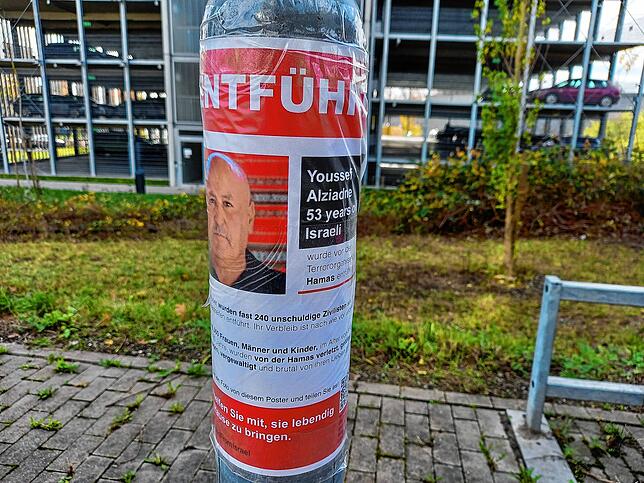 Ein weiteres Flugblatt auf der Höhe des Seehas-Haltepunkts Fürstenberg
