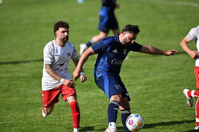 Bild 19: SV Blau-Weiß Murg gewinnt mit 2:1 gegen den SV Jestetten – und wir haben Fotos!