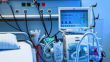 Beatmungsgeräte werden auch in Konstanz und Singen für Corona-Patienten eingesetzt. Symbolbild: dpa