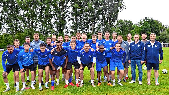 Die Herren 1 des SC Markdorf nach dem Trainingsauftakt für die neue Bezirksligasaison. Foto: Jörg Büsche