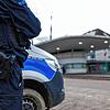 Ein Beamter der Bundespolizei steht am Grenzübergang in Weil am Rhein-Friedlingen (Symbolfoto). Hier ist am Samstag, 29. März, ein ...