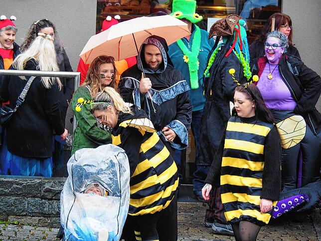 Bild 18: Bilder der Rathausstürmung: Bürgermeister Morasch verliert Dreizack der Macht bei Lottstetter Fasnacht