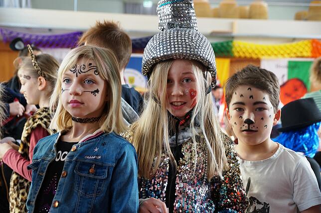Bild 16: Bilder vom Kinderumzug- und Kinderball in Ludwigshafen