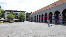 Schattenplätzchen sind auf dem Augustinerplatz eine Rarität. Eigentlich wollte das Amt für Stadtplanung und Umwelt in diesem Sommer ...