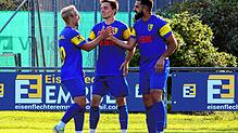 Kai Huber (von links), Robin Karg und Qendrim Krasniqi heißen die Torschützen beim 3:0 der SpVgg F.A.L. gegen den FC Gutmadingen.