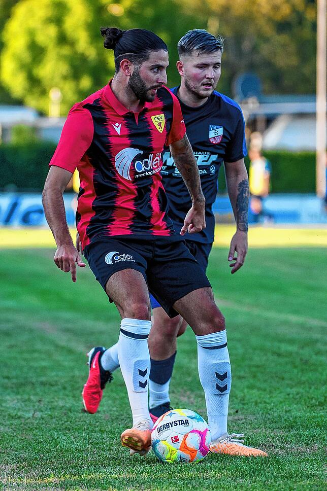 Bild 17: VfB Waldshut wartet nach 2:2 gegen FSV Rheinfelden weiter auf den ersten Sieg &ndash; wir haben Bilder!