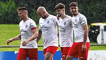 Wie hier im Bezirksligaspiel gegen den FC Kluftern (vergangene Saison) möchte der FC Rot-Weiß Salem auch am Sonntag gegen den Hegauer FV ...