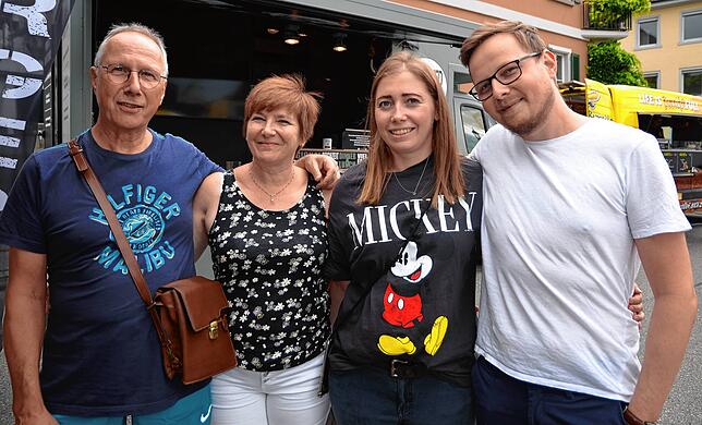 Bild 1: Streetfood Markt in Markdorf: So schön war die Veranstaltung am Samstag