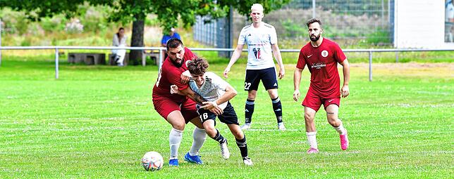 Bild 15: SV Obersäckingen zieht mit 4:0 gegen DTFV Bad Säckingen in die Pokalserie ein – wir haben Bilder!