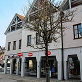 Im ersten Stock, oberhalb der Central-Apotheke und Marco-Moden, hat der Tagestreff „St. Elisabeth“ rund 360 Quadratmeter für ...
