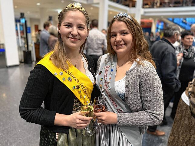Bild 13: „Begegnungen“ auf der Verbrauchermesse IBO: So feierte Friedrichshafen die Eröffnung
