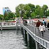 (Archivbild) Der Wasserbus &ndash; das MS Reichenau &ndash; pendelte einst zwischen dem Anlegesteg am Bodenseeforum (Foto von 2018) und ...