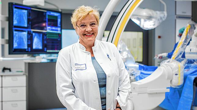 Prof. Dr. Brigitte Stiller ist die Ärztliche Direktorin der Klinik für angeborene Herzfehler und pädiatrische Kardiologie an der ...