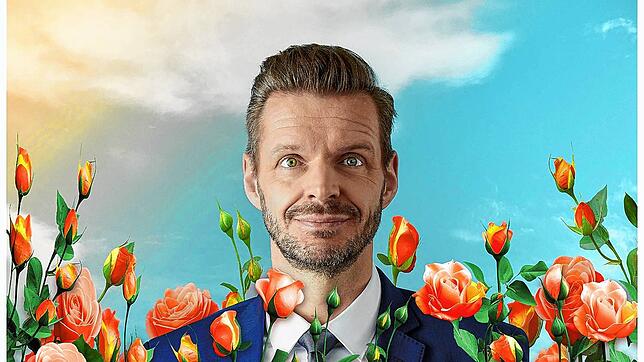 „Es wird kuschelig. Ich habe Heizdecken dabei, und alles wird in Rosarot getaucht“: Florian Schroeder über sein neues Programm „Endlich ...