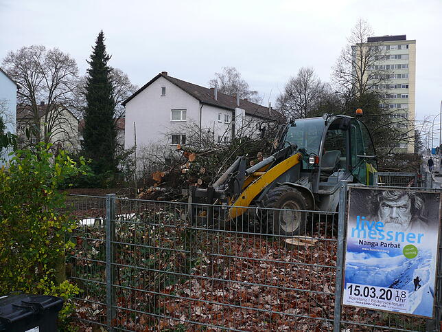 Im Moment finden vorbereitende Arbeiten für den Bau statt.