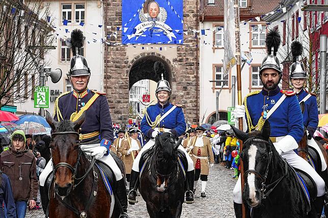 Bild 1: Alle Bilder vom großen Umzug in Villingen am Dienstag