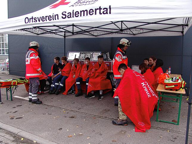 Bild 22: Feuer, Verletzte und Vermisste: Die besten Bilder von der Hauptübung der Salemer Feuerwehr