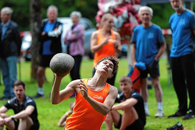 Bild 4: 135 Teilnehmer beim 70. Bergturnfest auf dem Dachsberg – wir haben Fotos!