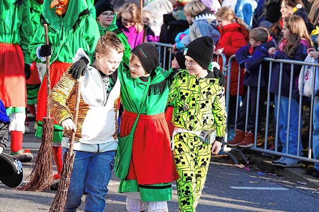 Bild 6: Fasnet in Villingen: Die besten Bilder vom spektakulären Umzug 2025!
