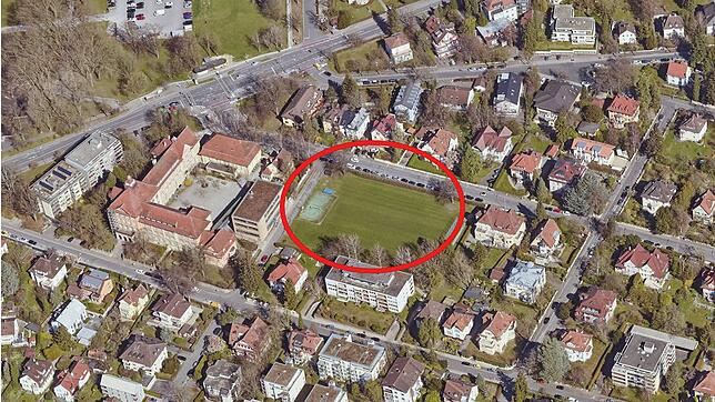 Hier soll eine neue Dreifeld-Sporthalle und neue Klassenzimmer entstehen.