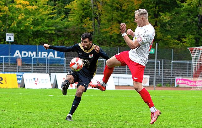 Bild 15: Türk. SV Singen gewinnt Bezirksduell beim SC Pfullendorf. Die besten Bilder vom 3:1-Erfolg.