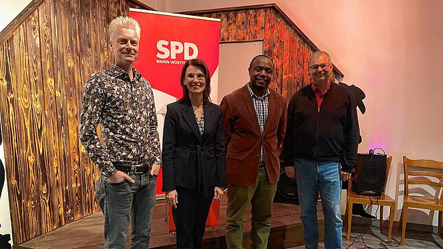 Sie vertreten die SPD im Landkreis Waldshut, in Berlin und in Bad Säckingen (von links): Peter Schallmayer, Rita Schwarzelühr-Sutter, ...
