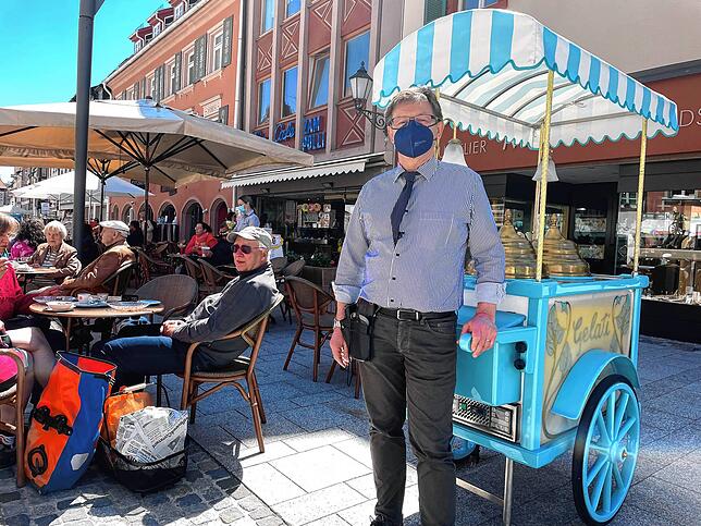 Cesare Gianotti, der Chef des Eiscafés Zampolli.