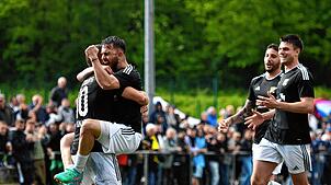 So bejubelten die Nullachter vor einem Jahr das Tor zur 2:0-Führung gegen Mörsch.