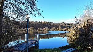 Sollte das Naturbad zu einem Badesee zurückgestuft werden, müsste laut Stadtverwaltung die Infrastruktur abgebaut oder eingezäunt ...
