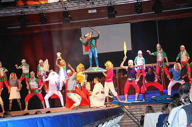 Bild 19: Die besten Bilder von der Turngala in Güttingen