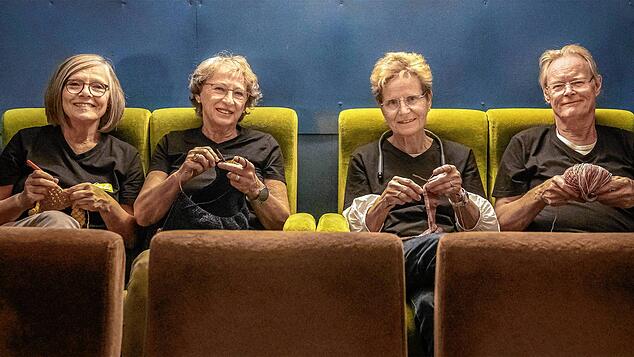 Sehen dem Start von „Maschen & Movies“ im Scala-Kino mit Freude entgegen: Elfriede Hanser, Astrid Theilacker, Andrea Menne und Lutz ...