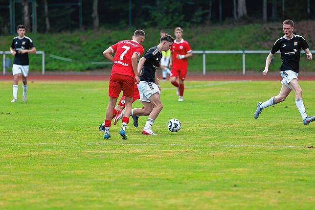 Bild 9: SV 08 Laufenburg besiegt den SC Pfullendorf mit 3:1 – wir haben Fotos!