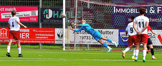 Bild 39: Die SG FC Wehr/Bergalingen startet mit einem 3:1-Sieg ins Abenteuer Verbandsliga &ndash; wir haben Fotos!