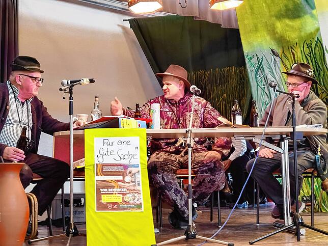 Bild 9: Fasnacht 2025: Narren übernehmen Daisendorfer Rathaus - die schönsten Bilder!