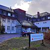 Im ehemaligen Stühlinger Krankenhaus soll in ein Pflegezentrum entstehen. Die Betreiber planen, die Einrichtung im Juli 2024 zu eröffnen.