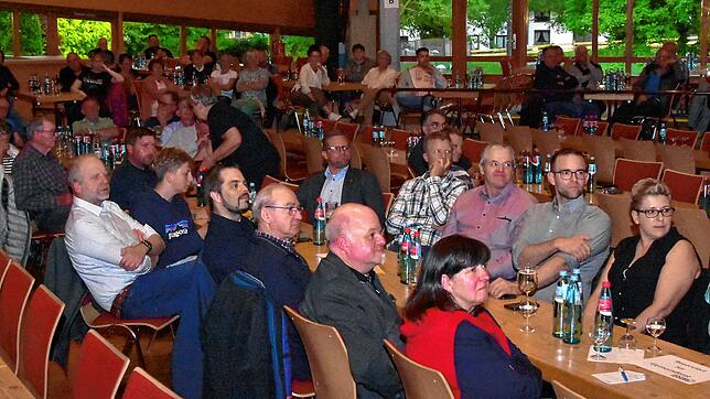 Unter den Besuchern waren auch alle Gemeinderäte.