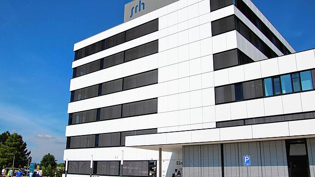 Das SRH Krankenhaus will in den nächsten Jahren etliche Millionen Euro investieren, wobei die Modernisierung der Geburtenabteilung ...