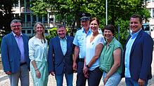 Die Organisatoren freuen sich auf das Häfler Seehasenfest, das ab dem 11. Juli zum 74. Mal stattfindet (von links): Andreas Brand, Ines ...