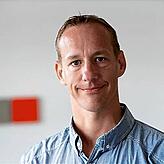 „Eine unbehandelte Depression verändert dagegen sehr wohl die Persönlichkeit“, sagt Steve Truöl, Chefarzt in der Abteilung ...