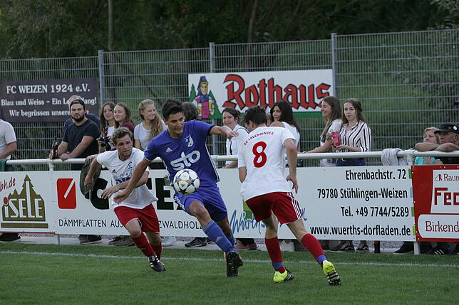 Bild 15: Spielabbruch beim FC Weizen