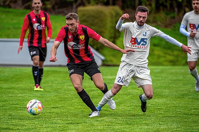 Bild 42: FSV Rheinfelden gewinnt beim FC Erzingen mit 6:1 &ndash; und wir haben Bilder!