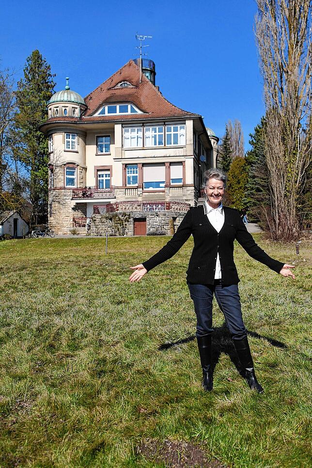 Schauspielerin Ursula Cantieni 2010 am Rande der Dreharbeiten für den Konstanzer Tatort „Das schwarze Haus“ auf dem Gelände ...