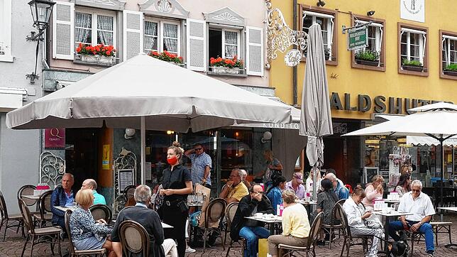 Die Gäste sind wieder da, die Gastronomen und Hoteliers kämpfen aber noch immer mit den Folgen des Lockdowns.