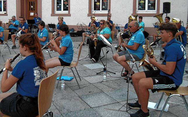 Auch die Musiker mussten die Corona-Abstandsregelung einhalten.