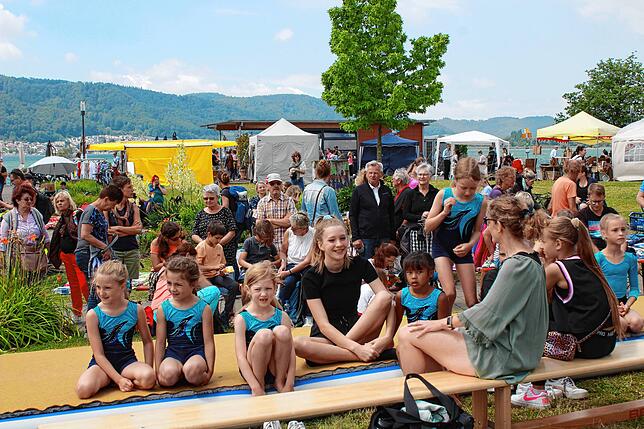 Bild 4: Bilder vom Hafenfest-Sonntag mit einer großen Turn-Show (2)