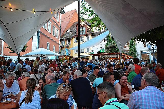 Bild 17: Das 47. Bodensee Weinfest in Meersburg ist eröffnet