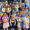 28 Kinder besuchen die Klasse 1a der Hebelschule in Laufenburg-Rhina. Klassenlehrerin ist Susanne Constien.
